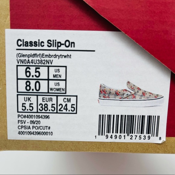 Classic Slip-On Vans - Picture 14 of 16